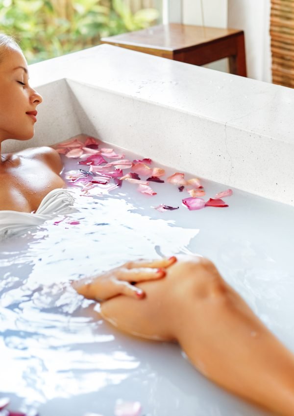 Bath Of The Queen
