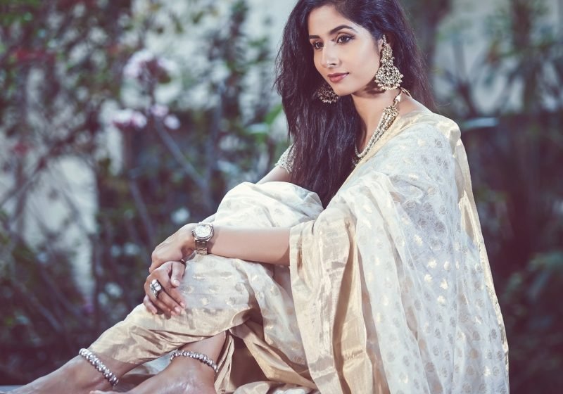Woman’s Clothing As Protection, beautiful indian woman in saree, energetics of clothing | The Sublime Woman