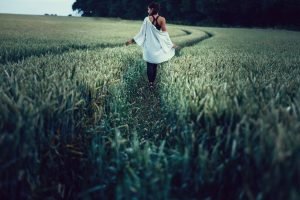Feminine and masculine disbalance beautiful woman in the field | The Sublime Woman