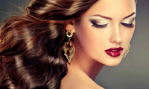 Manners Of Feminine Woman, Beautiful lady, red lips, elegant woman | The Sublime Woman