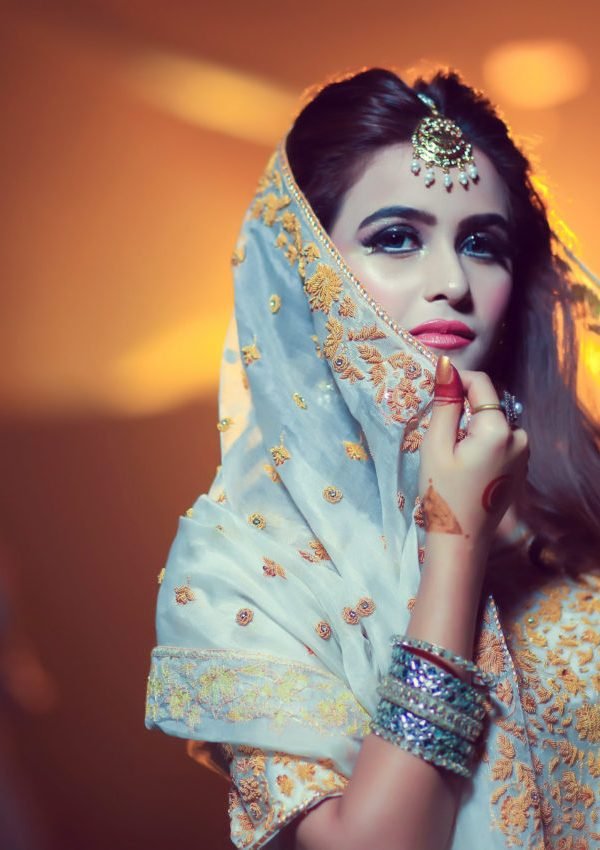 Divine Femininity: Goddess Saraswati