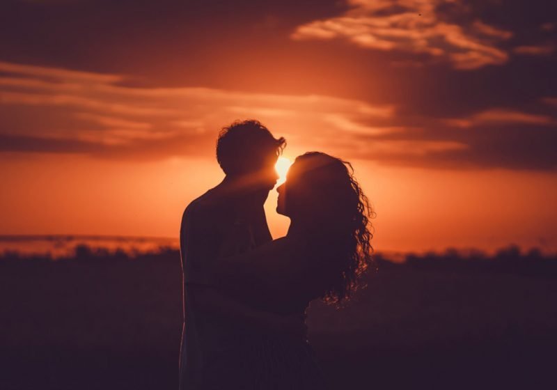 Men and Women Differences 2 couple together at the sunset relationships love chakras | The Sublime Woman