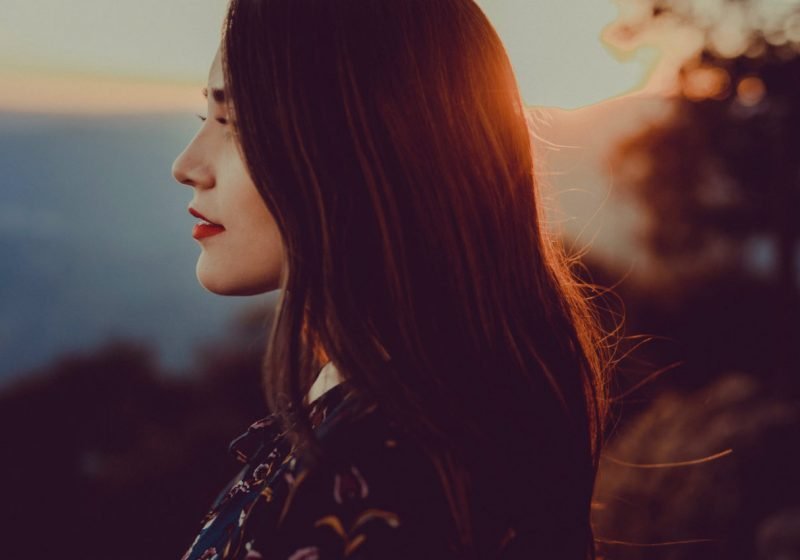 10 Rules of a True Lady beautiful young woman red lips | The Sublime Woman