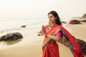 Mantras for Women beautiful woman in indian dress praying | The Sublime Woman