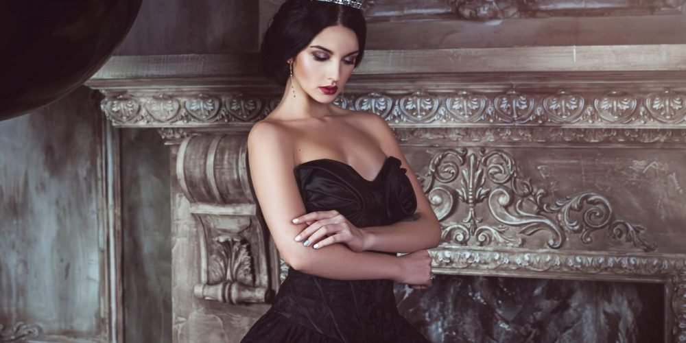 Five Oriental Feminine Archetypes, The Queen, The Sublime Woman