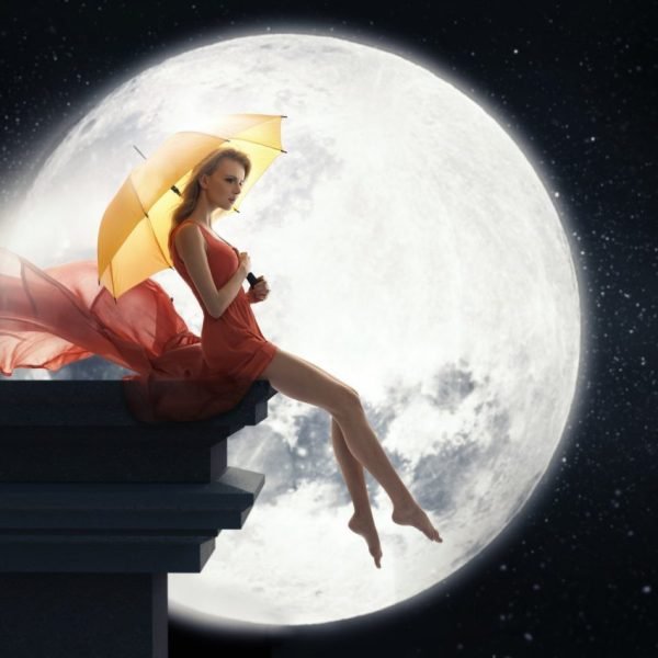 Lunar Path Of a Woman, Moon Path For a Woman, Moon Energy and Woman, The Sublime Woman