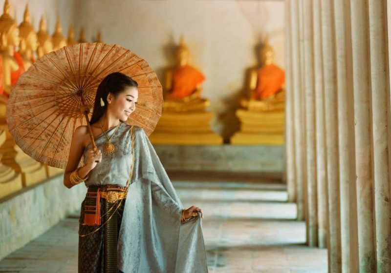 Why Femininity Is Attracticve Ancient Secrets from China, Chinese Secrets of Femininity, Feminine asian woman, Oriental beautiful femininity, The Sublime Woman